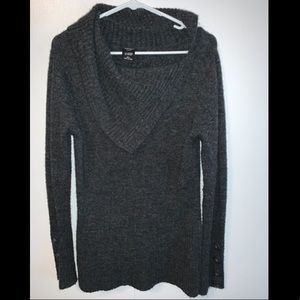 Vanity Sleek Sweater